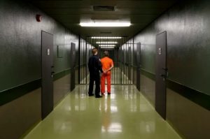 舞阳县资深刑事辩护律师：掩饰隐瞒犯罪所得罪如何计算犯罪数额？-陈晓峰律师网