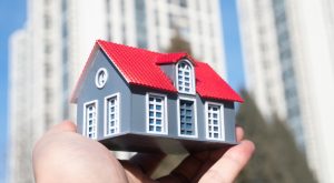 建安区居民必看!房屋买卖合同中90%人忽视的这个致命细节,竟然能让你一夜返贫!陈晓峰律师揭秘避坑指南-陈晓峰律师网