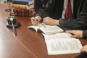 长葛市民必看！刑事案件受害人这样追赔更有效（陈晓峰律师实务解析）-陈晓峰律师网